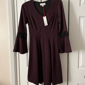 Elle Dress NWT size Small